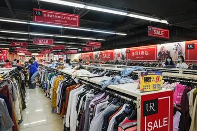 西安衣服批發(fā)市場進貨在哪？揭秘創(chuàng)業(yè)者的時尚財富之地